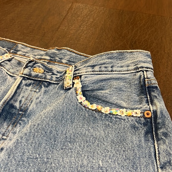 Vintage 501 Mens Levis cropped embellished with authentic swarovski crystals - Picture 4 of 12